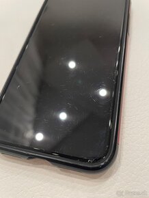 Iphone xr - 6