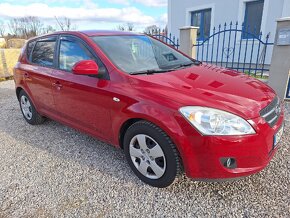 Kia Ceed 1.4 - 6