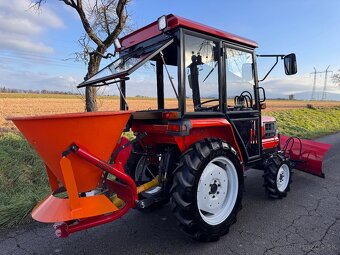 Japonský traktor KUBOTA GL 21 Diesel 3 válec, 21HP - 6