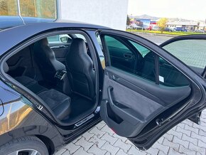 Škoda Superb 2.0 TDI SCR Sportline 4x4 DSG - 6