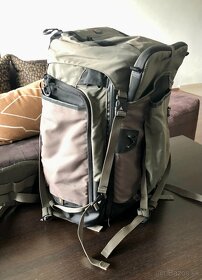 Predam batoh - Lowepro Pro Trekker 300 AW - 6