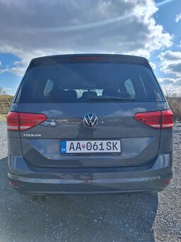 Volkswagen Touran 2.0 TDI SCR 150k  DSG - 6