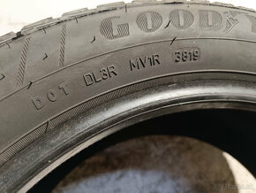 215/55 R17 Celoročné pneumatiky Goodyear Vector 2 kusy - 6