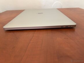 Predám MacBook Pro 15" 2019 - 6