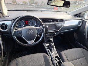 Toyota Auris 2.0  D-4D DPF Style - 6