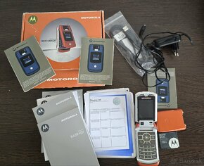 Motorola V3X - 6