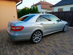 Mercedes Benz E classe w212 - 6