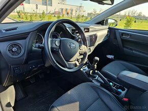 Toyota Corolla 1.6 2019 EXECUTIVE - 6