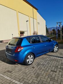 Kia Ceed 1.6 CRDi 1Majitel Kupene Na SK - 6