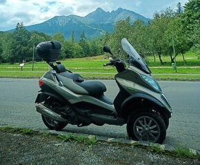 PIAGGIO MP3 - 6