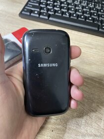 Samsung Galaxy Young S6310N - 6