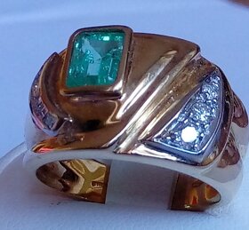Predám zlatý diamantový smaragdový prsteň - 6