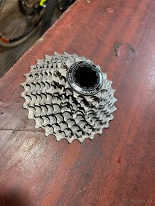 Predám cestné kazeti SRAM SHIMANO 11.R - 6