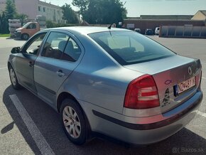 SKODA OCTAVIA 2 1,6 BENZIN AMBIENTE - 6