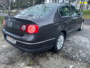 Volkswagen Passat b6 2.0 TDi 103 Kw - 6