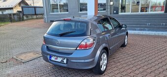 Predam Opel Astra H 1.7 CDTI .74 KW Diesel rok 2007 - 6