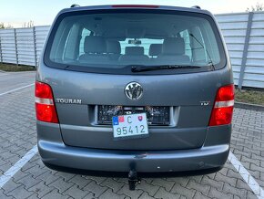 VW TOURAN 1.9TDi 74kW 2004 - 6