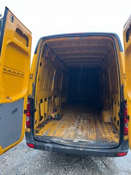 Predám Volkswagen crafter Maxii 2.5 TDi - 6