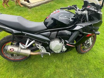 Suzuki GSX 650F - 6