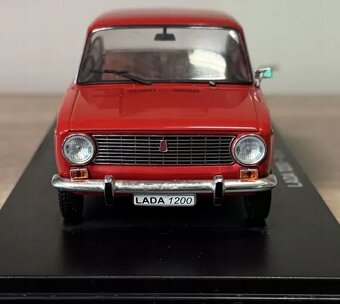 Lada 1200 1:24 - 6