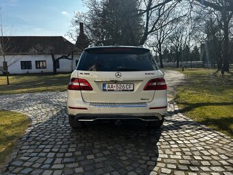 Mercedes Benz ML 350 CDI - 6