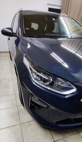 Kia Ceed SW 1,6 CRDi A7 DCT MHEW Gold - 6