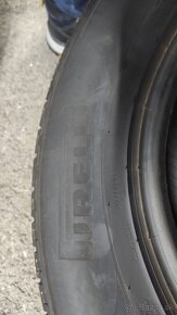 Pirelli 235/65R17 zimné - 6