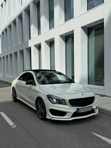 Mercedes Benz CLA 220AMG - 6