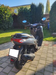 Yamaha NMAX 125 - 6