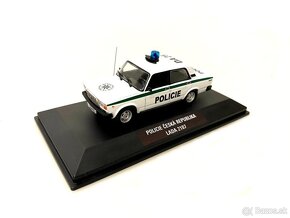 Modely LADA VAZ 2107 Policie 1:43 FOX18 - 6