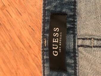 GUESS originál damske vyšívané rifle limitka w30 M/L - 6