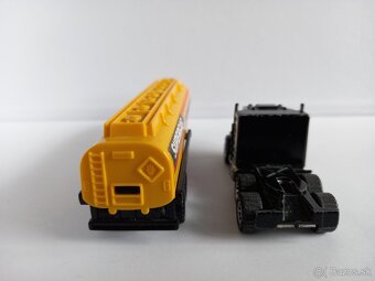 MATCHBOX CONVOY-PETERBILT PETROL TANKER SUPERGAS-POZRI FOTO - 6