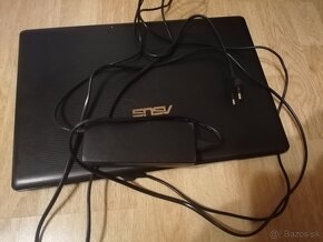 Predám 15.6" notebook Asus X55A, windows 10 SK. - 6