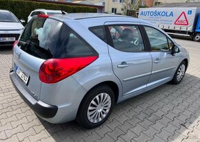 Peugeot 207 1.4i 70KW,CZ,KLIMA, 2xsada kol benzín manuál - 6