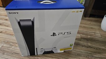 Playstation 5 s mechanikou - 6