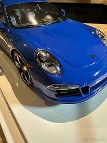 Porsche 911 Club Coupe 1:18 GT Spirit -Dealer model - 6