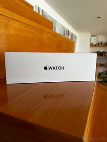 Apple watch SE (gen2) 44 mm midnight aluminium - 6