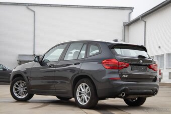 BMW X3 xDrive20d Advantage A/T - 6