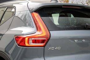 Volvo XC40 B3 Core A/T/Grey/ - 6