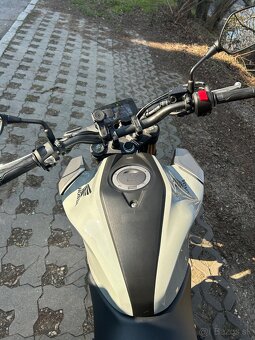 Honda CB125R 2023 - 6