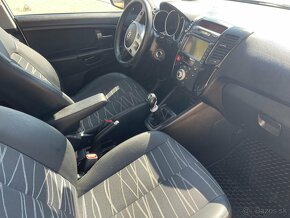 Kia Venga 1.4Crdi Koža Navi Full Výbava - 6