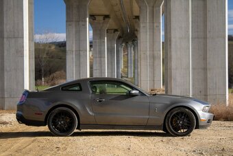 Ford Mustang 3.7 automat - 6