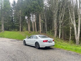 Audi S8 - 6