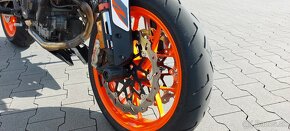 KTM Duke 890R - 6