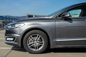 Ford Mondeo Vignale-Hybrid - 6