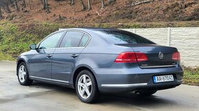 Volkswagen Passat B7 2.0 tdi Highline SK auto - 6