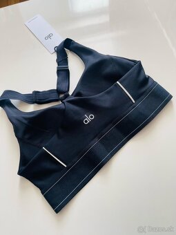 ALO YOGA  set - 6