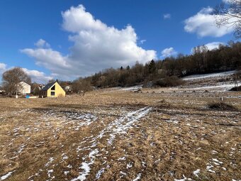 TRIOREALITY - Stavebný pozemok v centre Oščadnice - 1199 m2 - 6