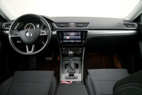 Škoda Superb 2.0 TDI DSG 4x4 Style Combi - 6