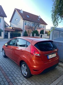 Ford fiesta 1,4 benzin AT - 6